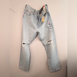 Levi's Women's 501 Straight Leg Jeans in Light Blue - NWT